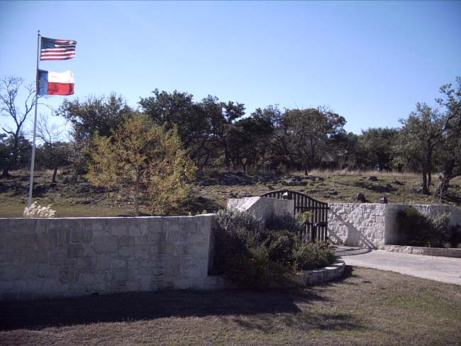 Electric gated entry system providing security and professional appearance - Riverside Home Designs Custom Home Portfolio